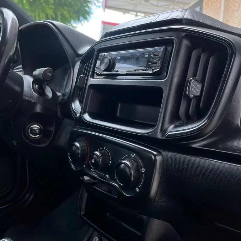 Fiat Strada Endurance 1.4 Flex Mec 2023 – Idroovecar