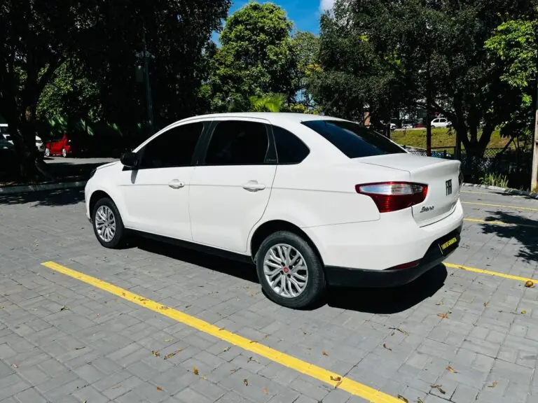 Fiat Grand Siena ATTRACTIVE 1.4 EVO F.Flex 8V 2021 – Idroovecar