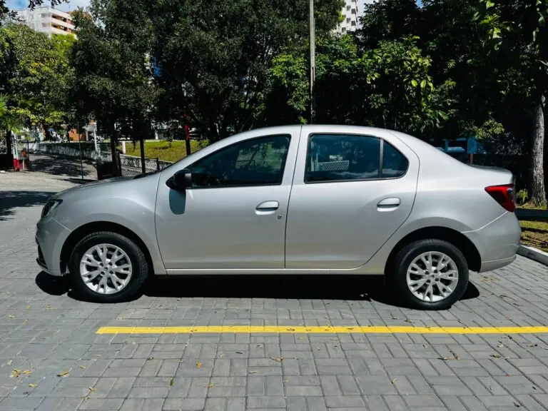 Renault Logan Zen 1.0 Flex 12V 5p Mec. 2023 – Idroovecar