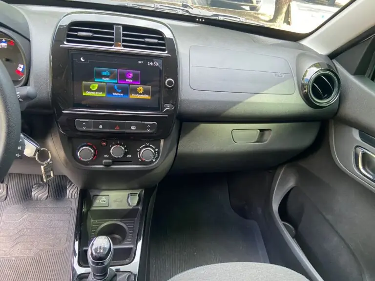 Renault KWID Intense 1.0 Flex 12V 5p Mec. 2024 – Idroovecar