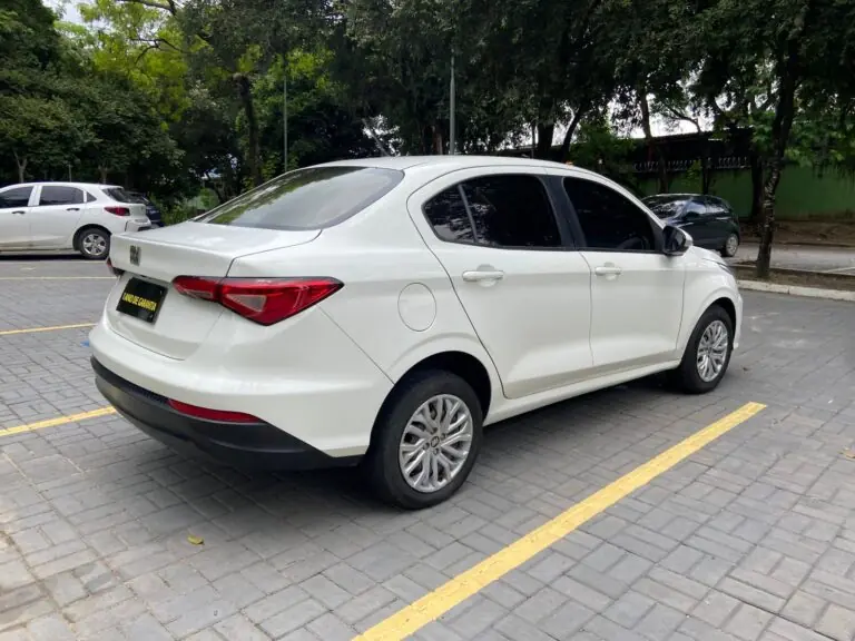 Fiat CRONOS 1.3 8V Flex 2022 - Idroovecar