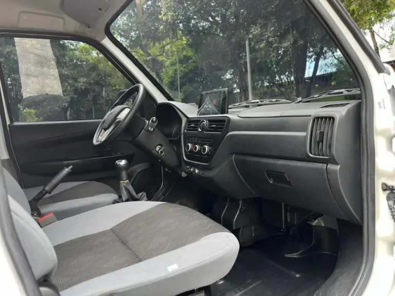 EFFA V21 Pick-up CS 1.3 16V 2p 2025 - Idroovecar