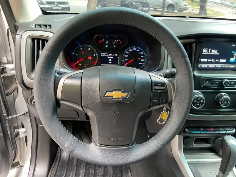 GM - Chevrolet S10 Pick-Up LT 2.8 TDI 4x4 CD Diesel 2020 - Idroovecar