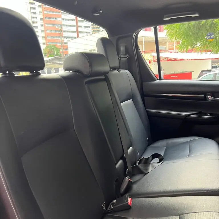 Toyota Hilux CD SRX 4x4 2.8 TDI 16V Diesel Aut. 2020 - Idroovecar