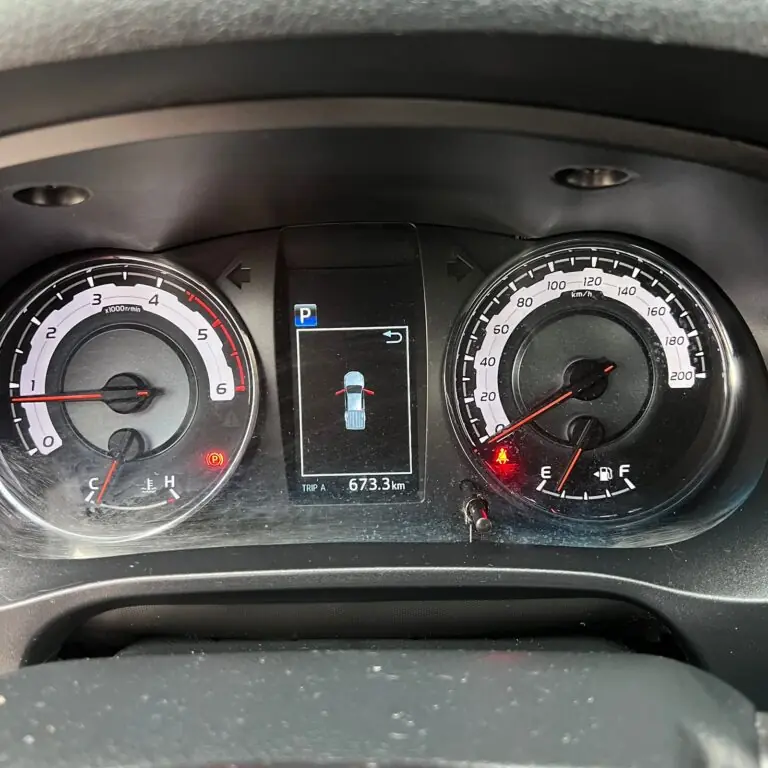 Toyota Hilux CD SRX 4x4 2.8 TDI 16V Diesel Aut. 2020 - Idroovecar