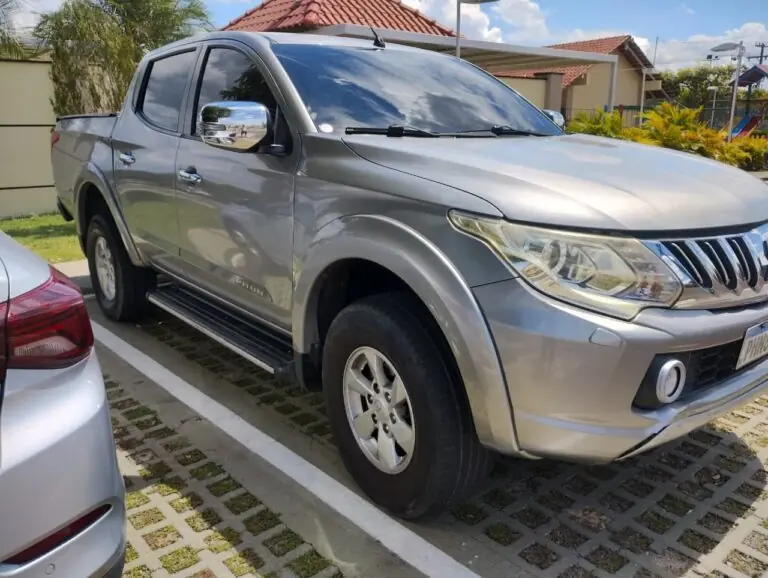 Mitsubishi L200 Sport HPE 2.5 4x4 CD DTI Dies. Aut. - Idroovecar