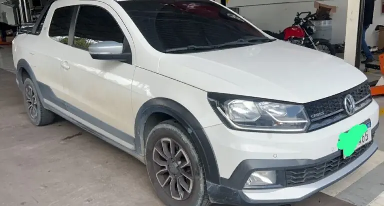 VW - VolksWagen Saveiro CROSS 1.6 T.Flex 16V CD 2019 - Idroovecar