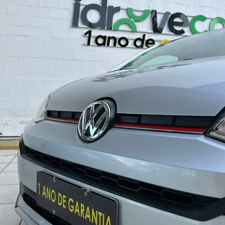 VW - VolksWagen up! cross 1.0 TSI Total Flex 12V 5p 2018 - Idroovecar
