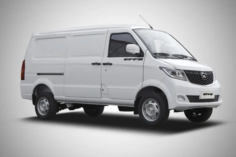 EFFA V25 Furgão 1.3 16V 5p 2026 - Idroovecar