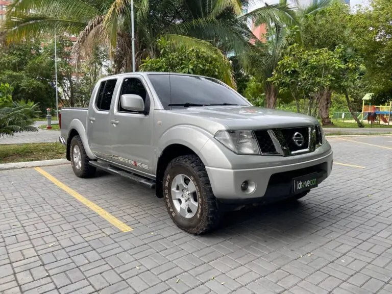 Nissan Frontier SE/SE Strik CD 4x4 2.5 TB Dies. 2012 - Idroovecar
