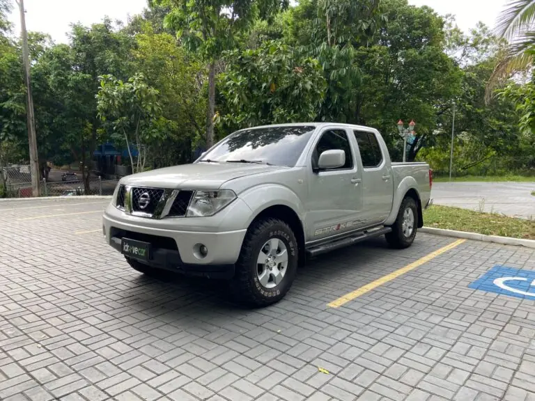 Nissan Frontier SE/SE Strik CD 4x4 2.5 TB Dies. 2012 - Idroovecar