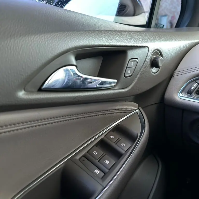 GM - Chevrolet CRUZE LTZ 1.4 16V Turbo Flex 4p Aut. 2019 - Idroovecar