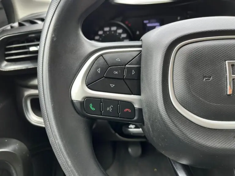 Fiat ARGO DRIVE 1.0 6V Flex 2023 - Idroovecar
