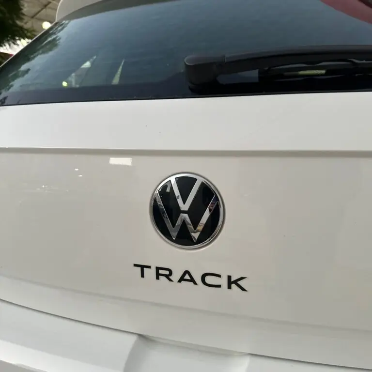 VW - VolksWagen Polo Track 1.0 Flex 12V 5p 2025 - Idroovecar