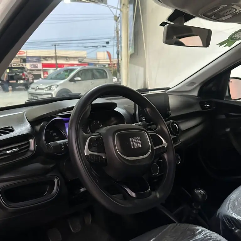 Fiat CRONOS DRIVE 1.3 8V Flex 2024 - Idroovecar