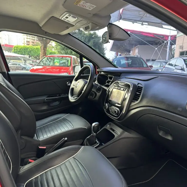Renault CAPTUR Intense 1.6 16V Flex 5p Aut. 2019 - Idroovecar