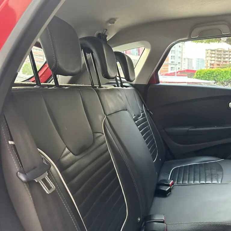 Renault CAPTUR Intense 1.6 16V Flex 5p Aut. 2019 - Idroovecar