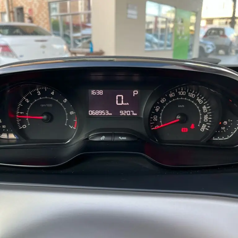 Peugeot 2008 Griffe 1.6 Flex 16V 5p Aut. 2017 - Idroovecar