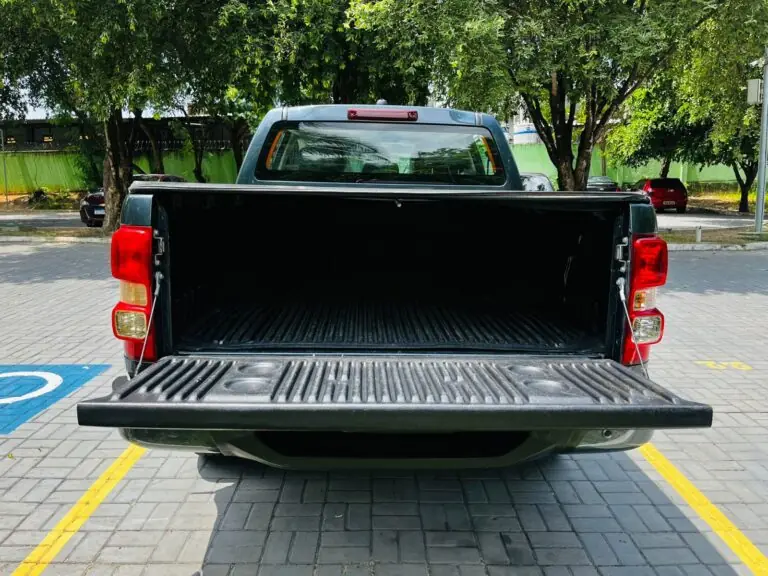 GM - Chevrolet S10 Pick-Up LT 2.8 TDI 4x4 CD Diesel Aut 2024 - Idroovecar