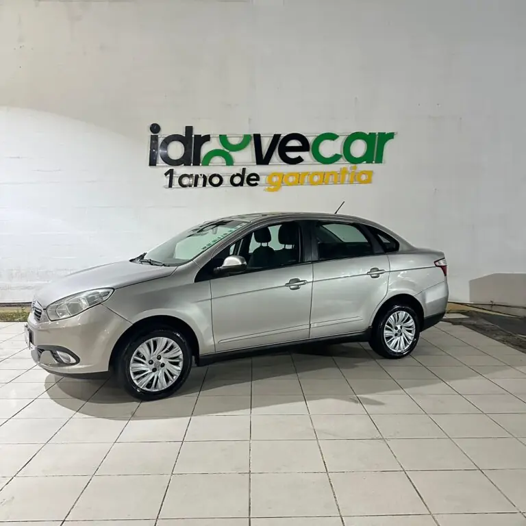 Fiat Grand Siena ATTRAC. 1.4 EVO F.Flex 8V 2014 - Idroovecar