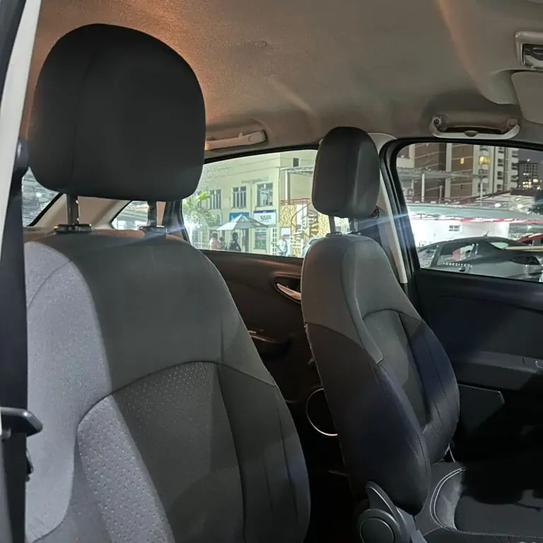 Fiat Grand Siena ATTRAC. 1.4 EVO F.Flex 8V 2014 - Idroovecar