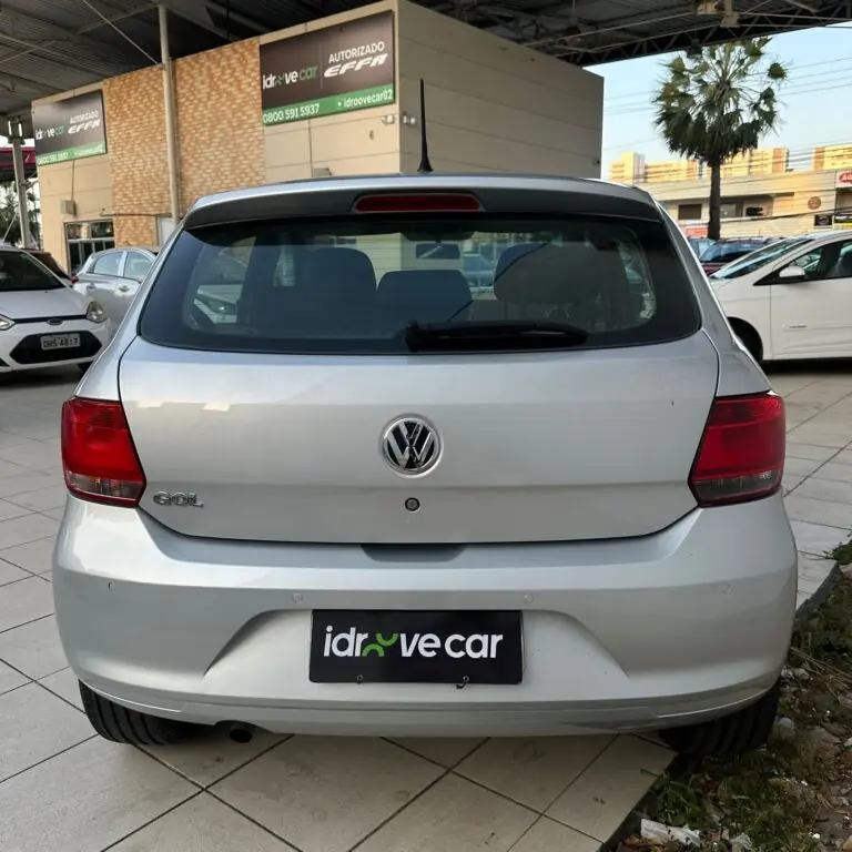 VW - VolksWagen Gol Comfortline 1.0 T. Flex 8V 5p 2015 - Idroovecar