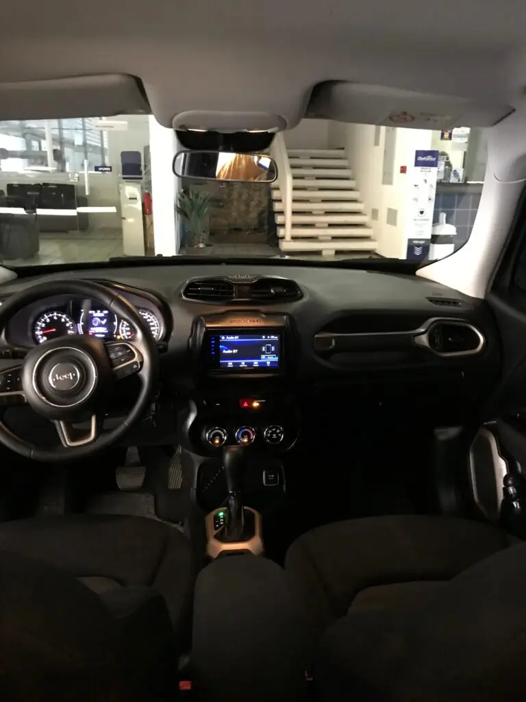 Jeep Renegade Limited 1.8 4x2 Flex 16V Aut. 2017 - Idroovecar
