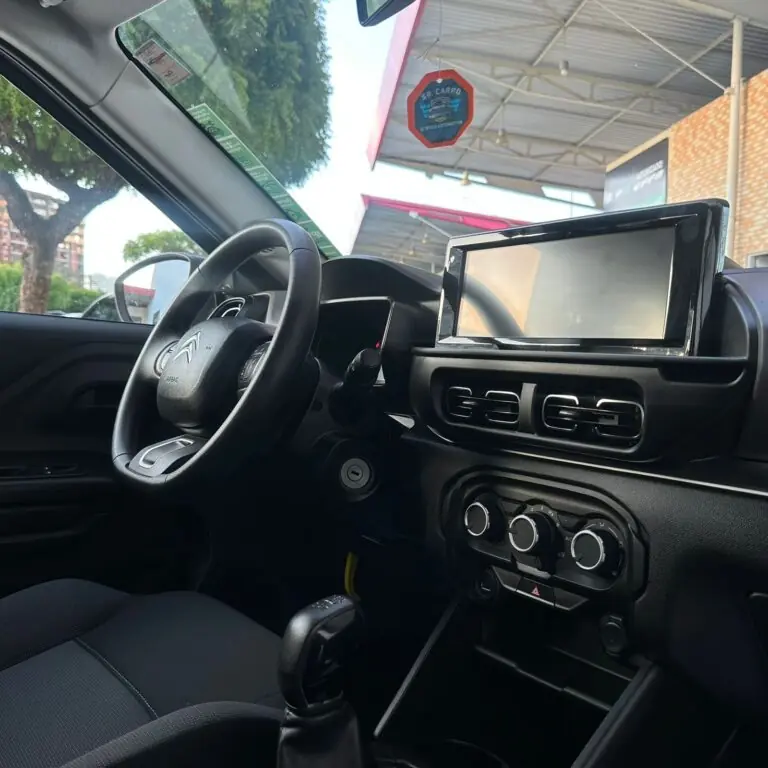 Citroën C3 Live Pack 1.0 Flex 6V 5p Mec. 2024 - Idroovecar