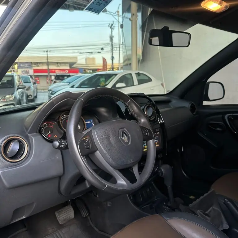 Renault DUSTER Dynamique 2.0 Flex 16V Aut. 2016 - Idroovecar