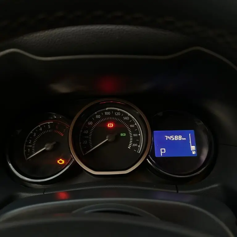 Renault DUSTER Dynamique 2.0 Flex 16V Aut. 2016 - Idroovecar