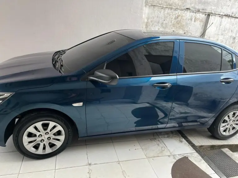 GM - Chevrolet ONIX SEDAN Plus 1.0 12V TB Flex Aut. 2021 - Idroovecar