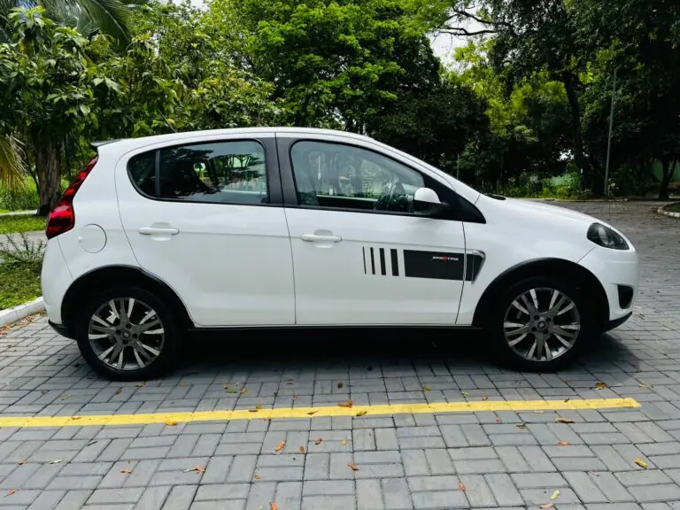 Fiat Palio SPORT.INTERLAGOS 1.6 Flex 16V 2015 - Idroovecar