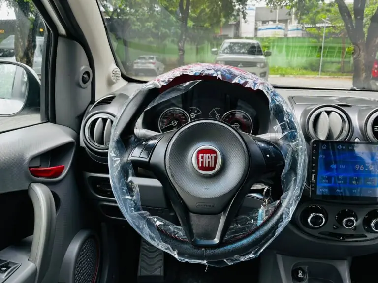 Fiat Palio SPORT.INTERLAGOS 1.6 Flex 16V 2015 - Idroovecar