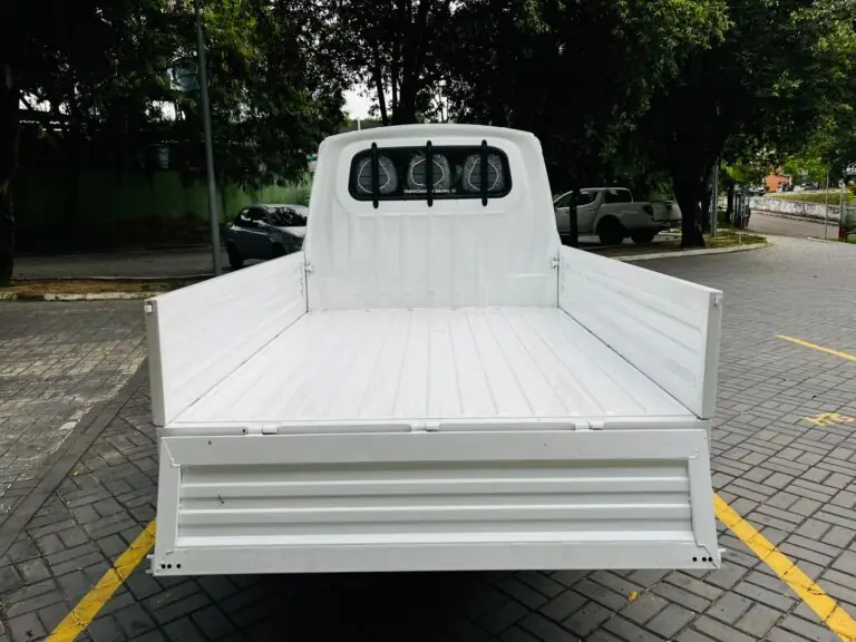 EFFA V22 Pick-up CD 1.3 16V 4p 2023 - Idroovecar