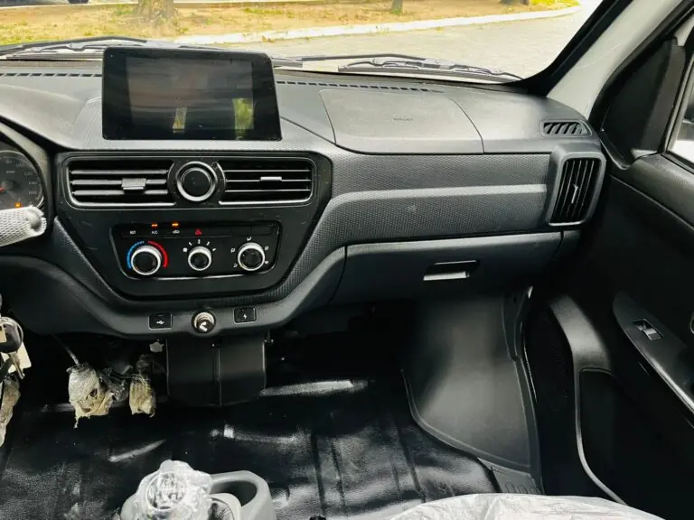 EFFA V22 Pick-up CD 1.3 16V 4p 2023 - Idroovecar