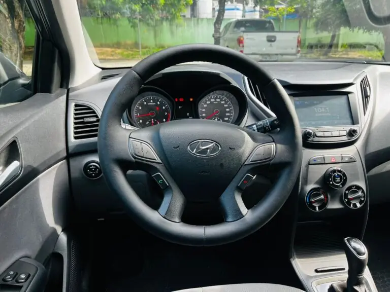 Hyundai HB20S Copa do Mundo 1.6 Flex 16V Aut. 2019 - Idroovecar