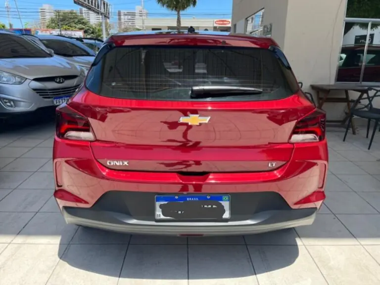 GM - Chevrolet ONIX HATCH LT 1.0 12V Flex 5p Mec. 2020 - Idroovecar