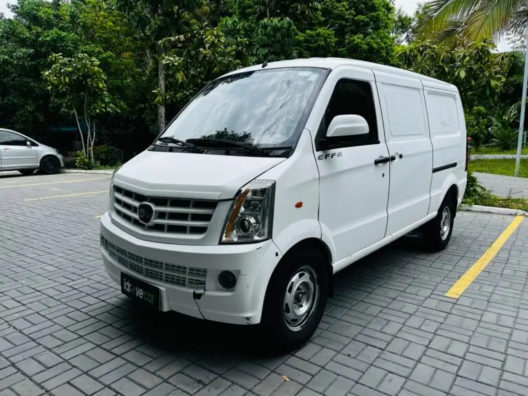 EFFA V25 Furgão 1.3 16V 5p 2021 - Idroovecar