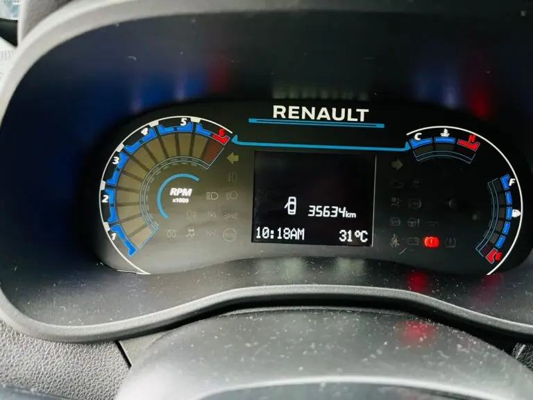 Renault KWID Zen 1.0 Flex 12V 5p Mec. 2024 - Idroovecar