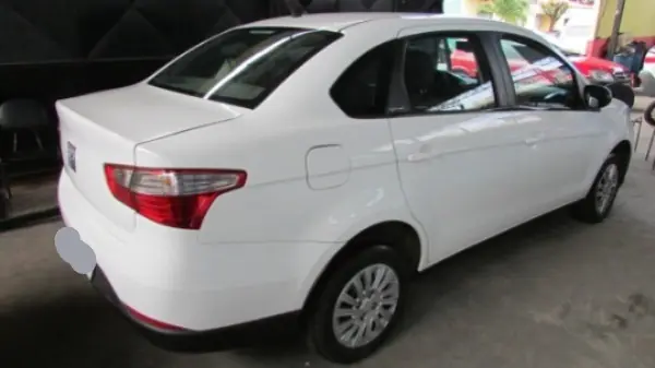 Fiat Grand Siena ATTRACTIVE 1.0 Flex 8V 4p 2021 - Idroovecar