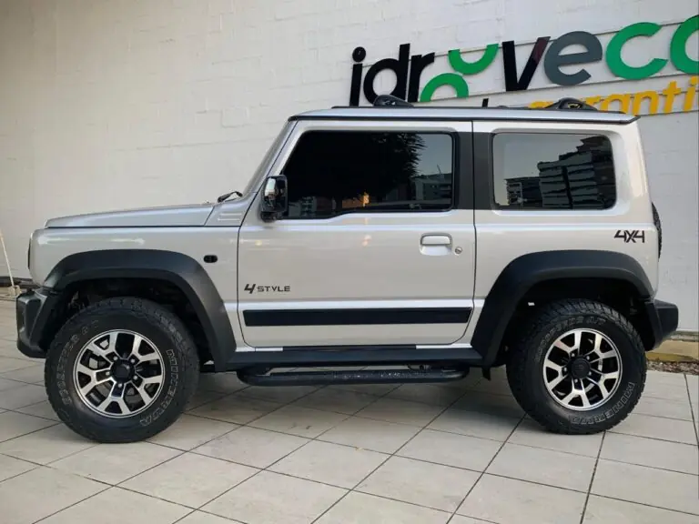 Suzuki Jimny Sierra 4STYLE ALLGRIP 1.5 16V Aut. 2021 - Idroovecar