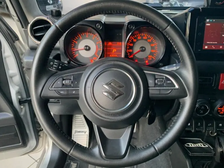 Suzuki Jimny Sierra 4STYLE ALLGRIP 1.5 16V Aut. 2021 - Idroovecar