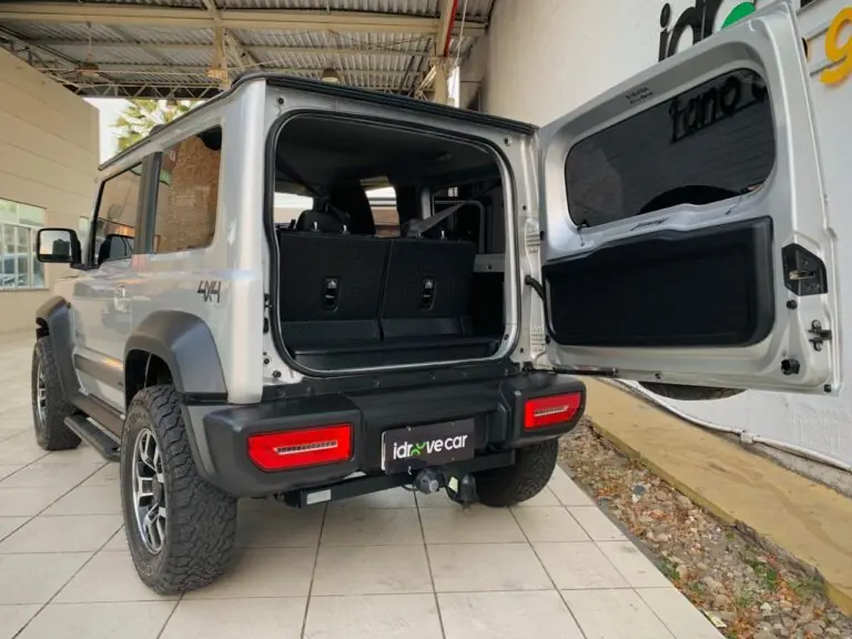 Suzuki Jimny Sierra 4STYLE ALLGRIP 1.5 16V Aut. 2021 - Idroovecar