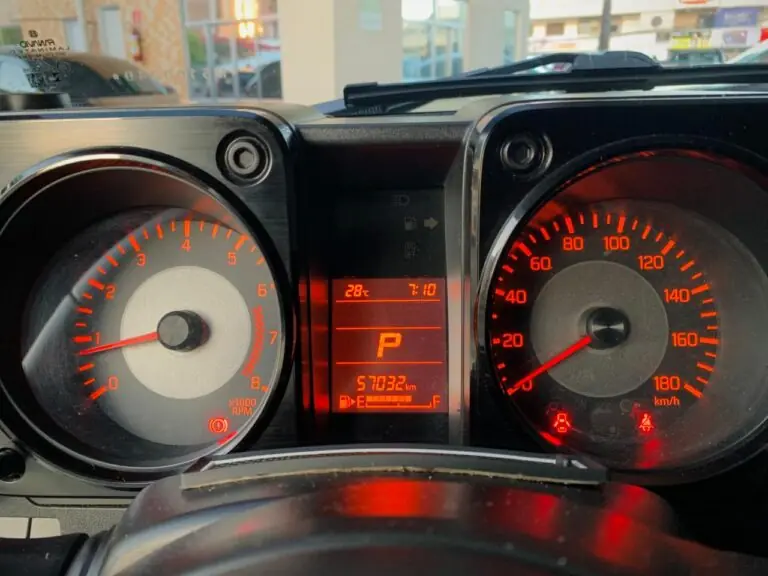 Suzuki Jimny Sierra 4STYLE ALLGRIP 1.5 16V Aut. 2021 - Idroovecar