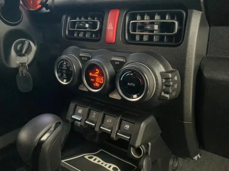 Suzuki Jimny Sierra 4STYLE ALLGRIP 1.5 16V Aut. 2021 - Idroovecar