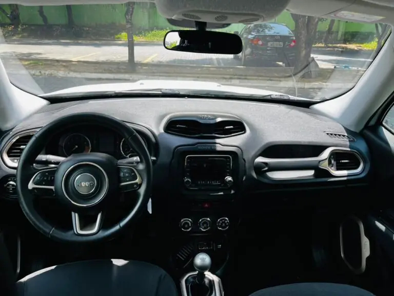 Jeep Renegade Sport 1.8 4×2 Flex 16V Mec. 2016 – Idroovecar Jeep Renegade Sport 1.8 4x2 Flex 16V Mec. 2016 - Idroovecar