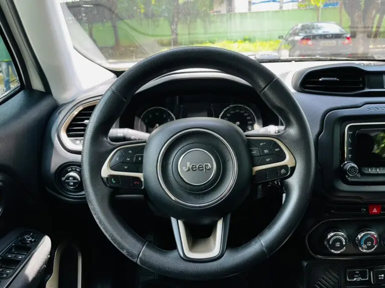 Jeep Renegade Sport 1.8 4×2 Flex 16V Mec. 2016 – Idroovecar Jeep Renegade Sport 1.8 4x2 Flex 16V Mec. 2016 - Idroovecar