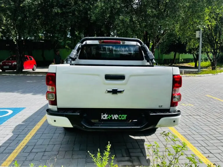 GM - Chevrolet S10 Pick-Up LT 2.8 TDI 4x4 CD Diesel Aut 2015 - Idroovecar