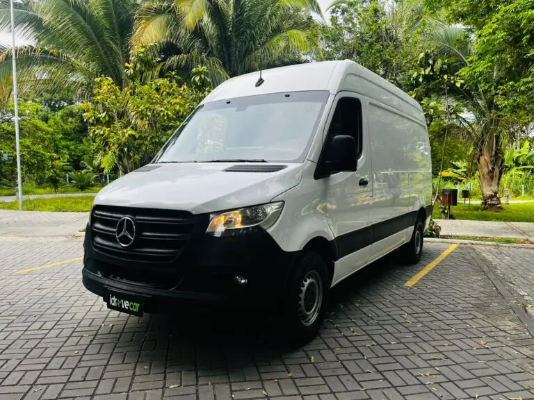 Mercedes-Benz Sprinter 416 Furgão E.L. T. A. 2.2 Dies. 2021 - Idroovecar