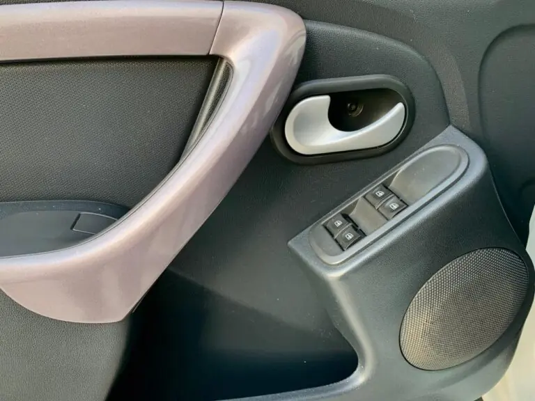 Renault DUSTER Authent. 1.6 Flex 16V Aut. 2020 – Idroovecar Renault DUSTER Authent. 1.6 Flex 16V Aut. 2020 - Idroovecar